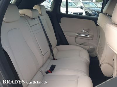 2026 Mercedes-Benz EQA