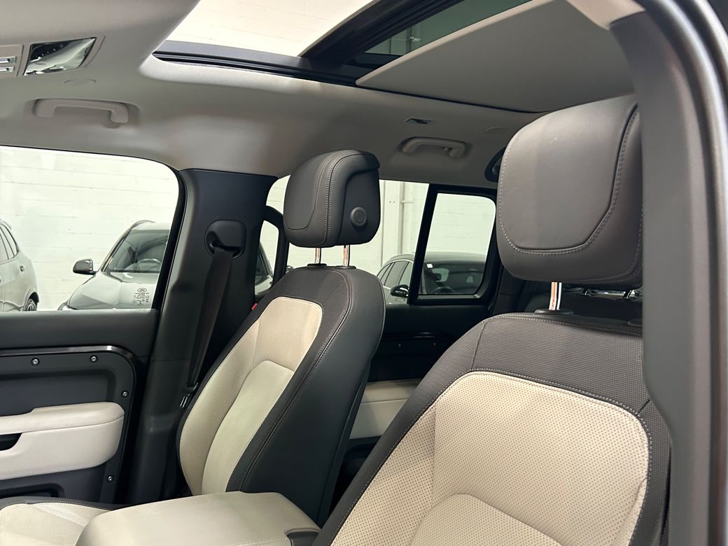 2023 Land Rover Defender 110