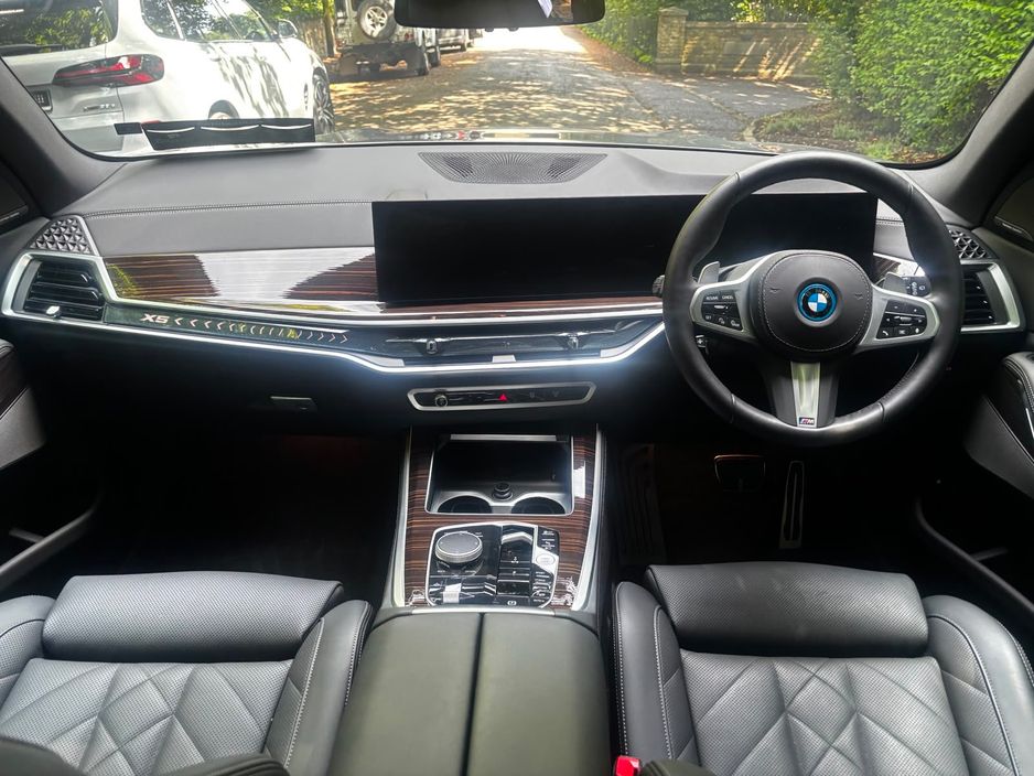 2025 BMW X5