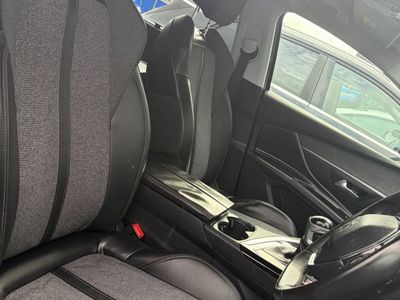 2018 Peugeot 5008