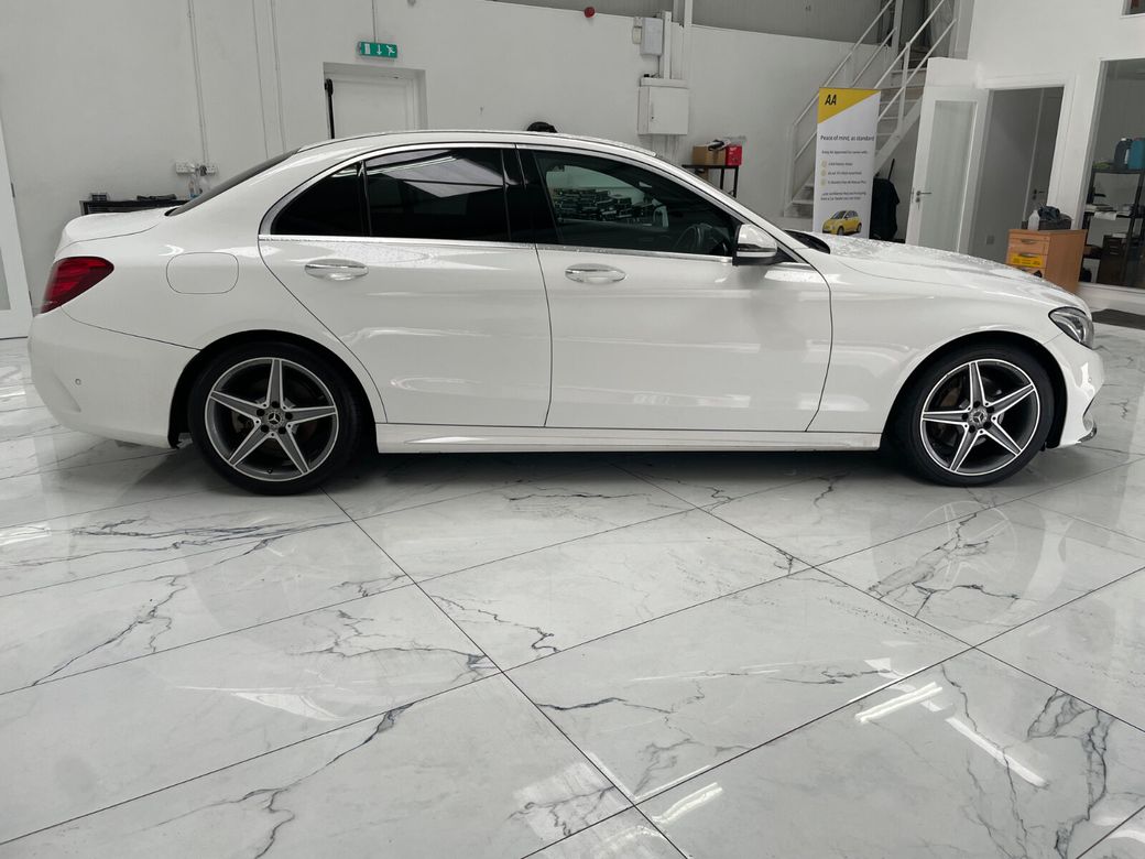 2018 Mercedes-Benz 220