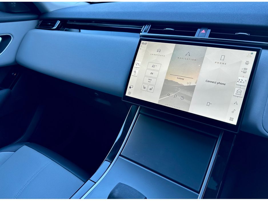 2025 Land Rover Range Rover Velar