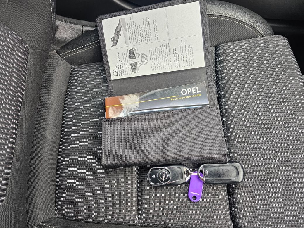 2019 Opel Insignia