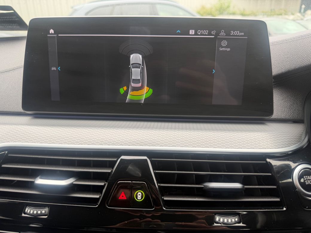 2019 BMW 530