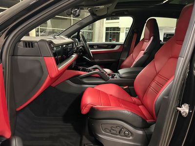 2024 Porsche Cayenne
