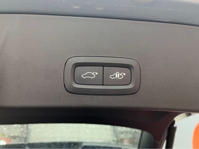 2022 Volvo XC40