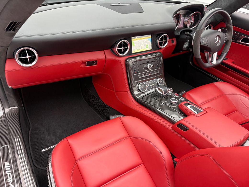 2011 Mercedes-Benz SLS