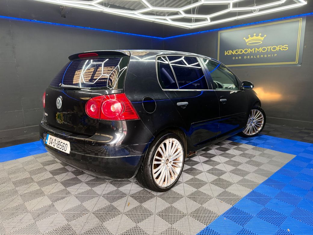 2004 Volkswagen Golf