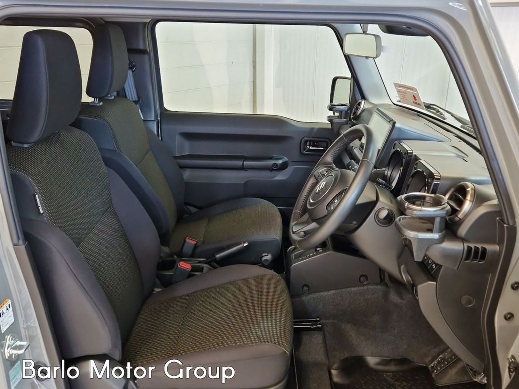 2025 Suzuki Jimny