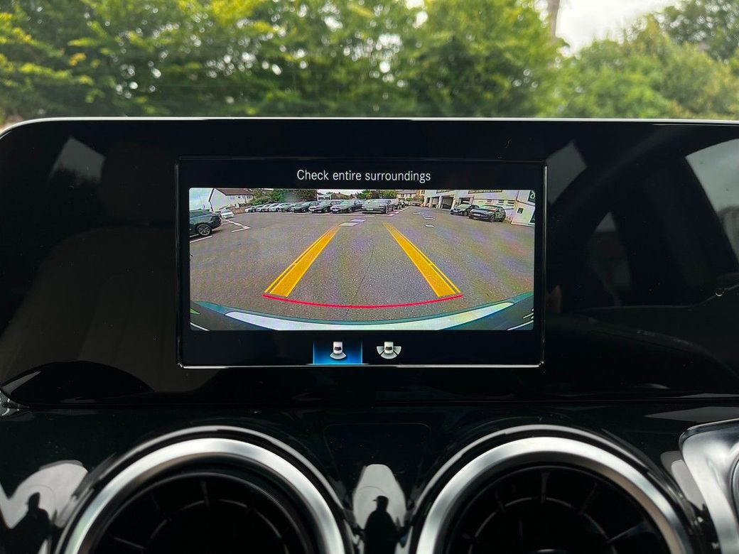 2021 Mercedes-Benz GLB Class
