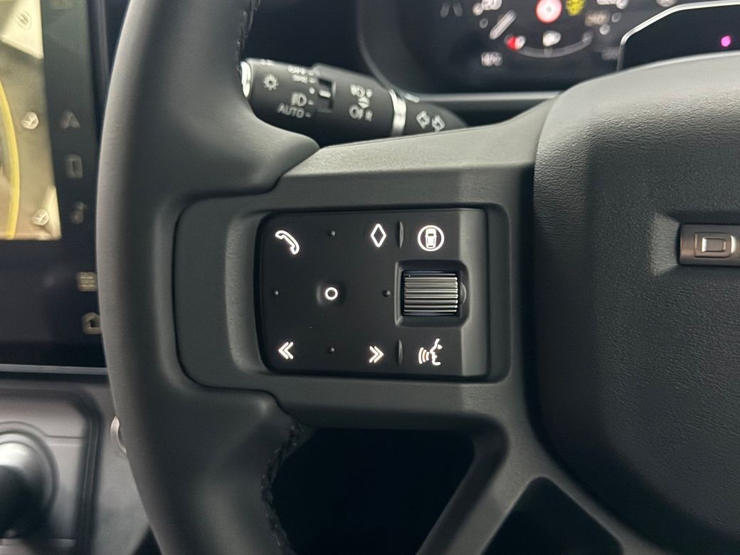 2026 Land Rover Defender
