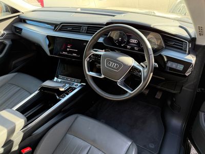 2022 Audi e-tron