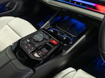 2025 BMW M5