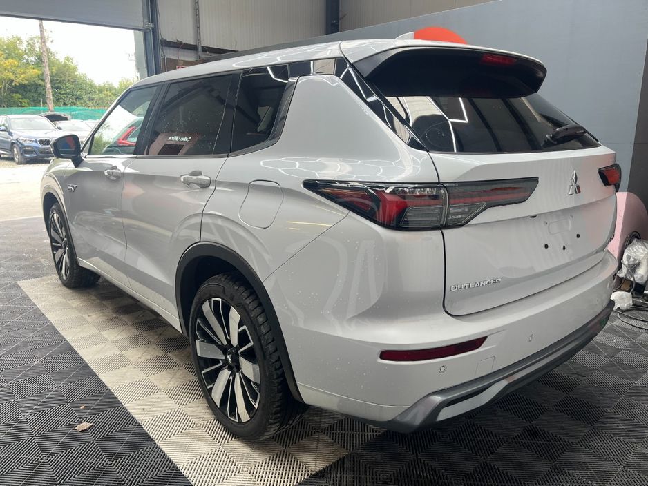 2024 Mitsubishi Outlander