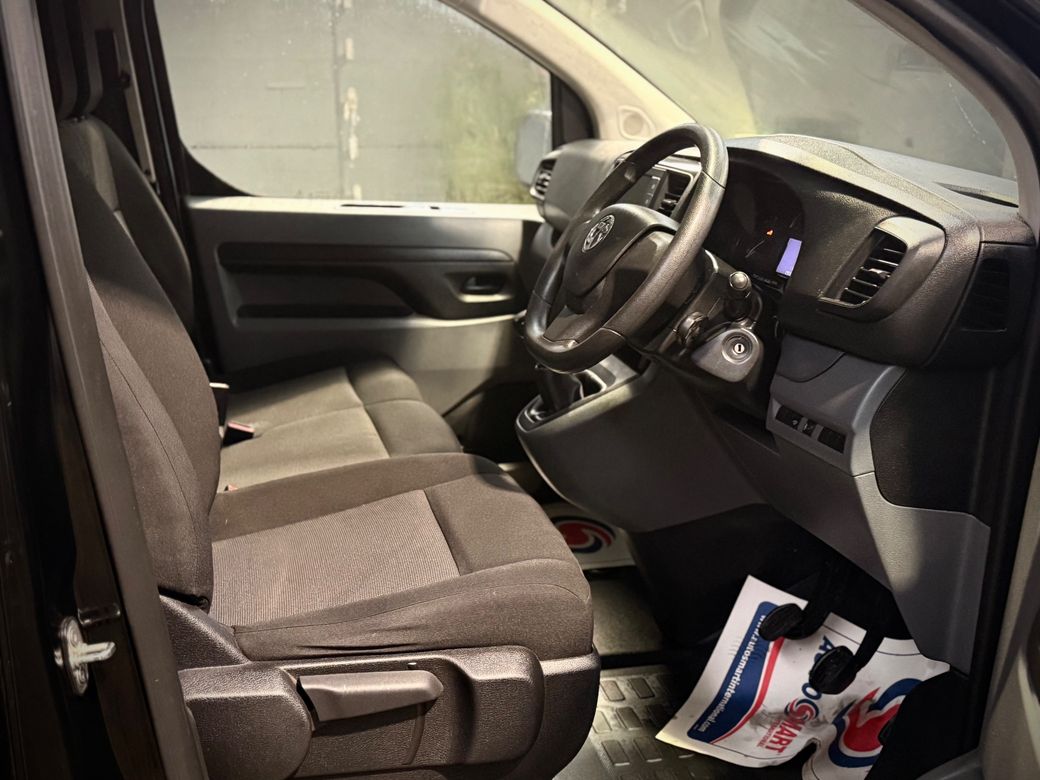 2023 Vauxhall Vivaro