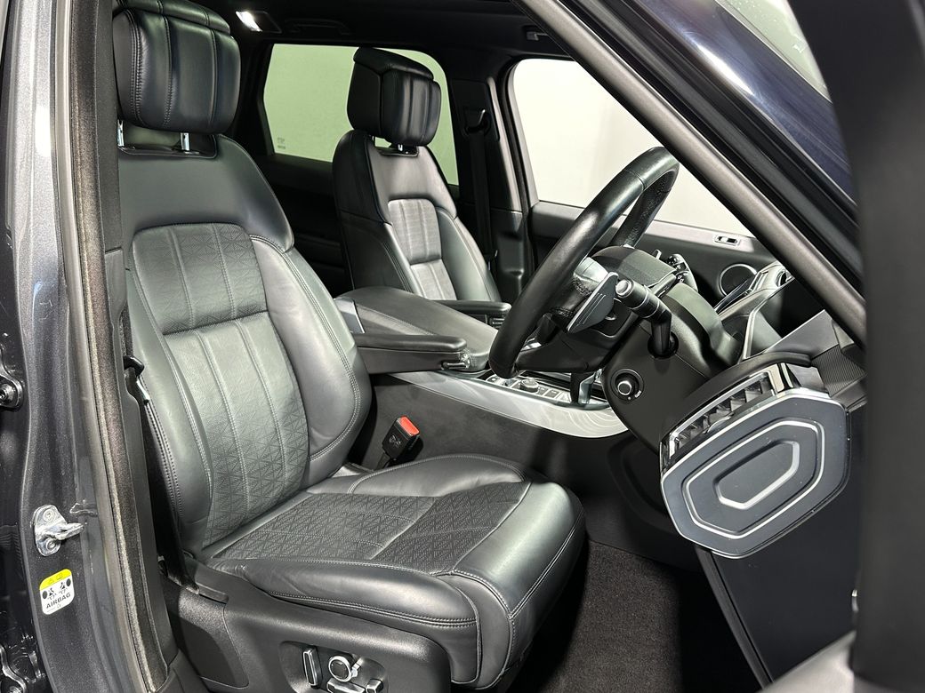 2020 Land Rover Range Rover Sport