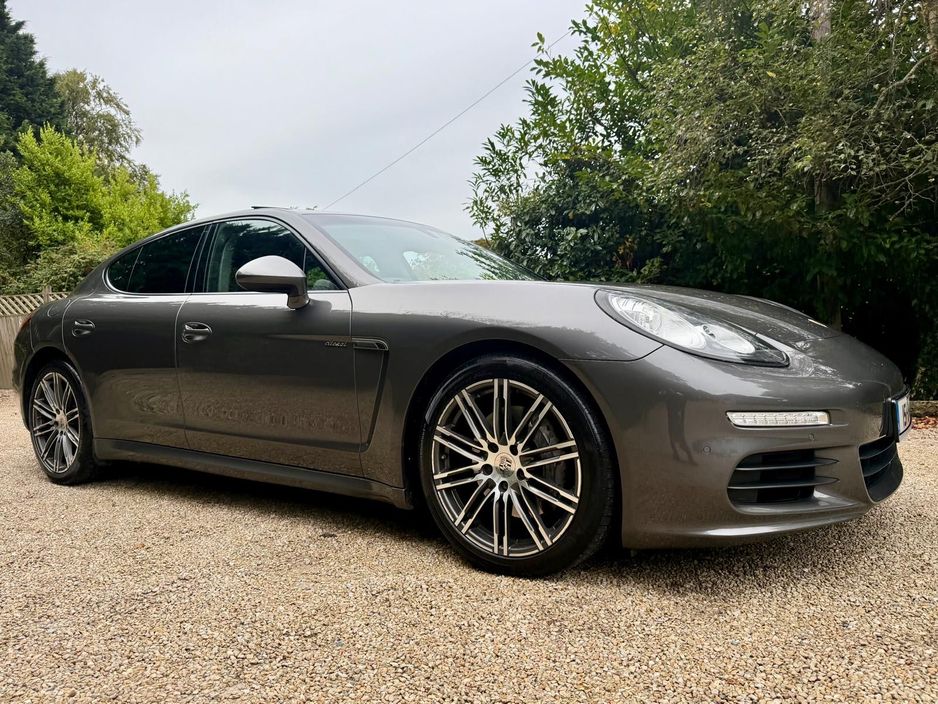 2015 Porsche Panamera
