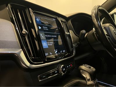 2020 Volvo S90