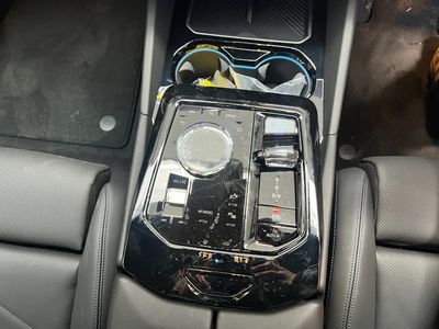 2024 BMW i5