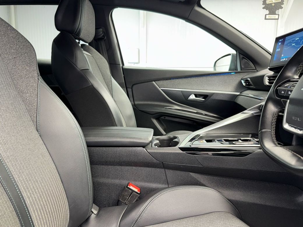 2023 Peugeot 3008