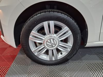 2020 Volkswagen up!