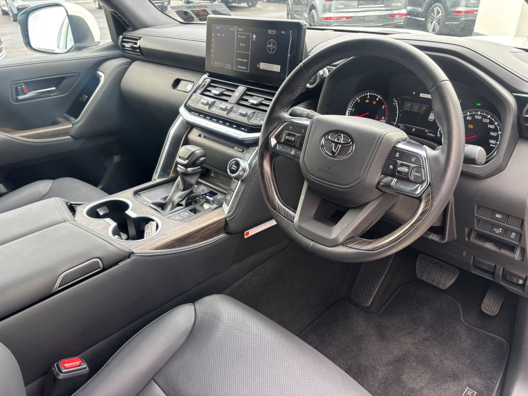 2024 Toyota Landcruiser