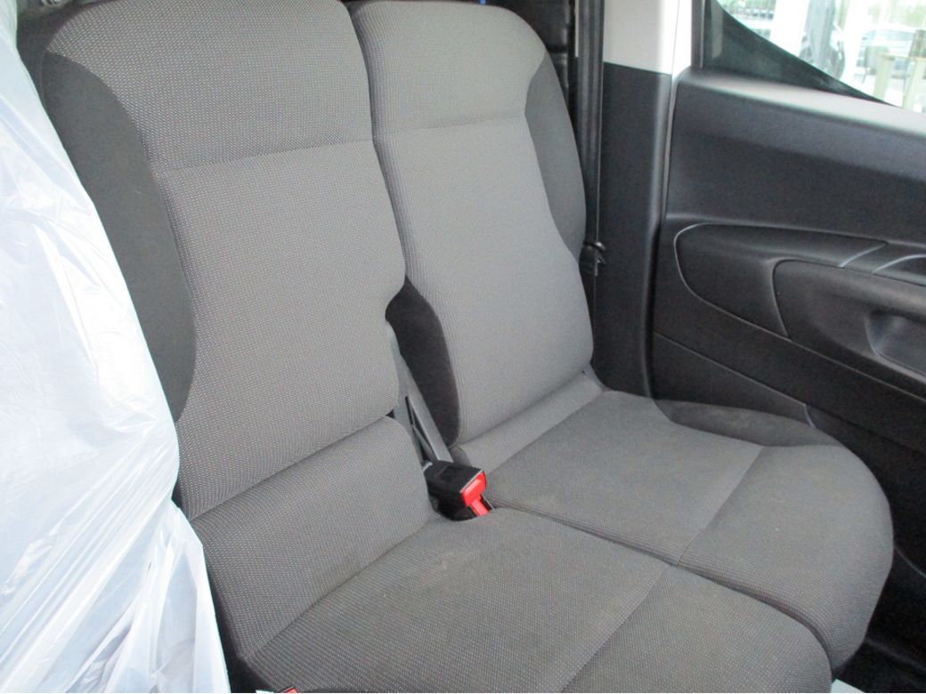 2021 Peugeot Partner