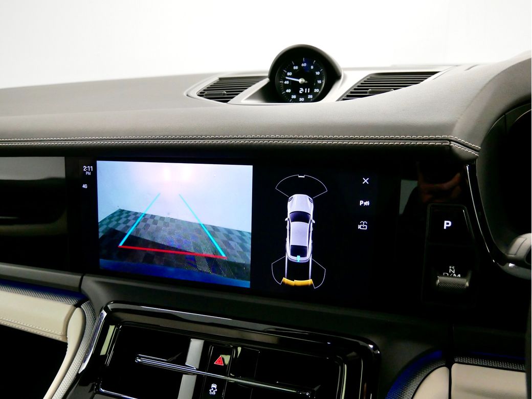 2025 Porsche Panamera