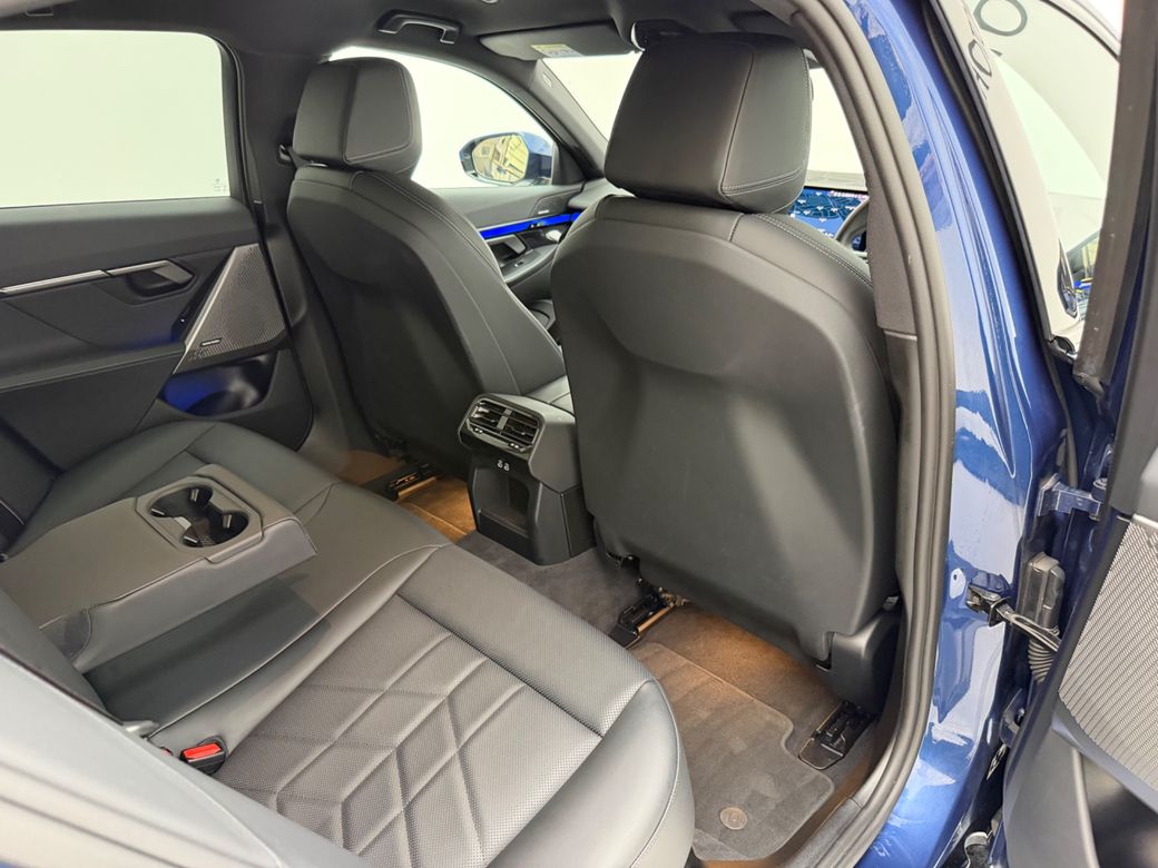 2024 BMW i5