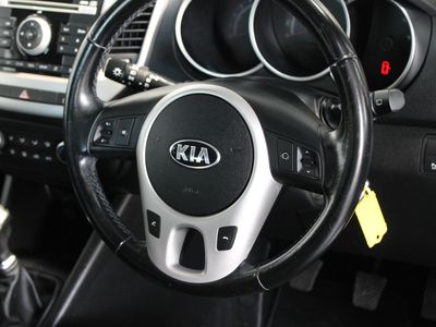 2017 Kia Venga