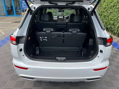 2023 Mitsubishi Outlander