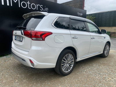 2020 Mitsubishi Outlander