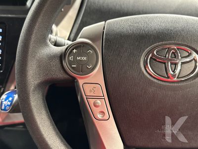 2021 Toyota Prius Alpha