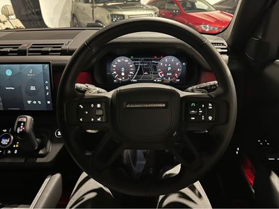 2025 Land Rover Defender