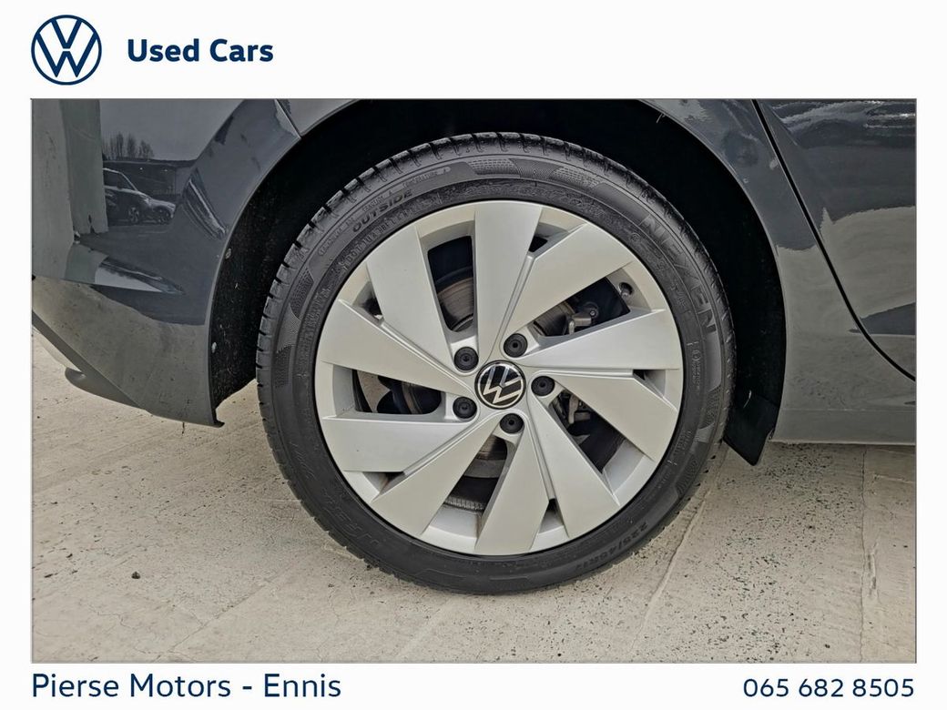 2025 Volkswagen Golf