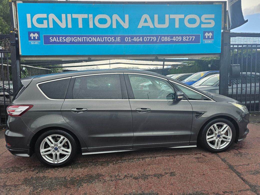 2016 Ford S-Max