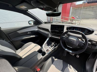 2021 Peugeot 3008
