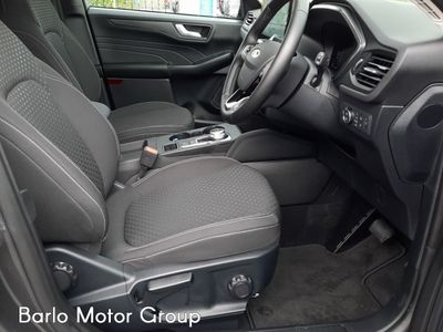 2025 Ford Kuga
