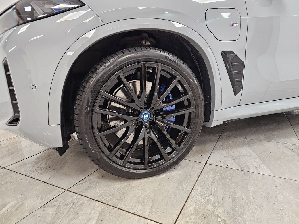 2025 BMW X5