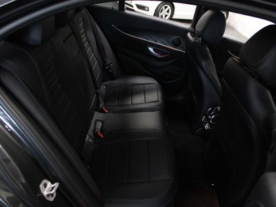 2021 Mercedes-Benz E 300