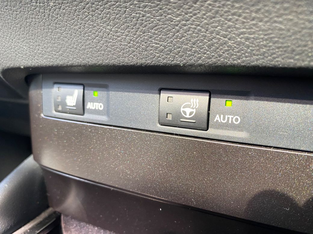 2023 Lexus ES 300h